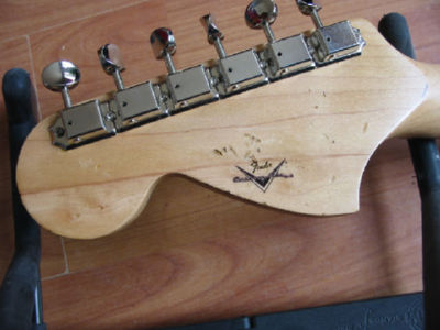 logo Fender Custom Shop