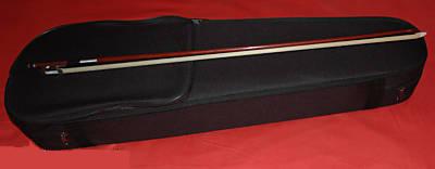 étui et archet de violon